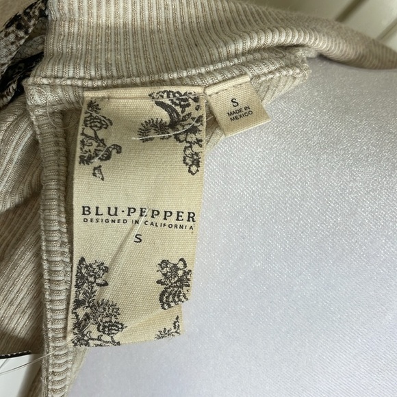 BLU PEPPER Women’s Contrast Mocked Tie Back Knit Dress Size S In Cream Size S - Picture 9 of 10